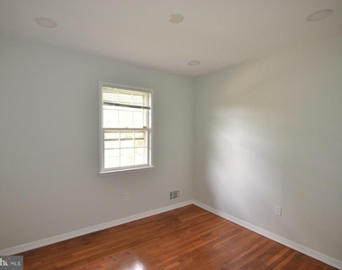 14011 Eagle Court - Photo Thumbnail 20