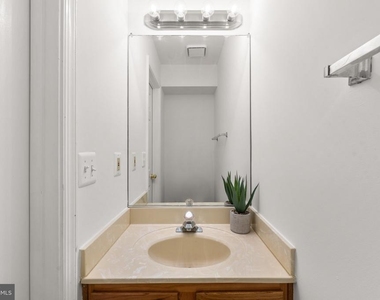 8615 Andrew Ellicott Court - Photo Thumbnail 9
