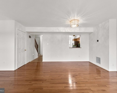 8615 Andrew Ellicott Court - Photo Thumbnail 11
