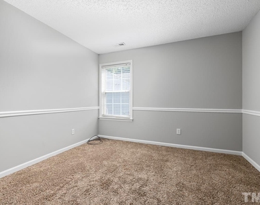 100 Lacombe Court - Photo Thumbnail 15