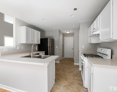 100 Lacombe Court - Photo Thumbnail 11