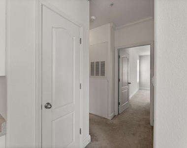 1922 Parkside Village Drive - Photo Thumbnail 16