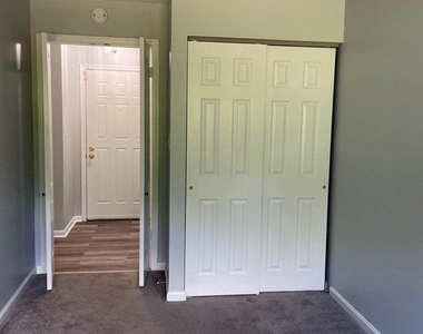 8507 Falls Run Road - Photo Thumbnail 4