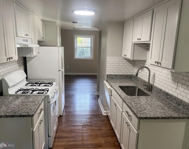 5748 Yellowrose Court - Photo Thumbnail 4