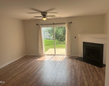 217 Payton Drive - Photo Thumbnail 2