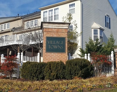 7220 Maidstone Place - Photo Thumbnail 8