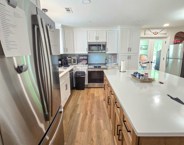3014 Hope Valley Road - Photo Thumbnail 8