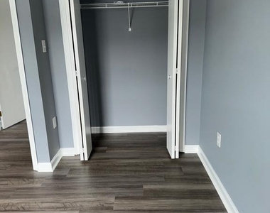 701 Green Street - Photo Thumbnail 31