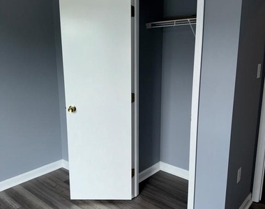 701 Green Street - Photo Thumbnail 29