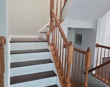 6632 Granville Court - Photo Thumbnail 27
