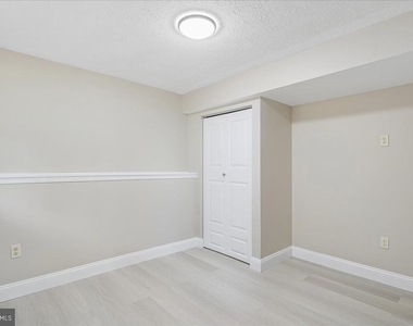 1315 Danberry Drive - Photo Thumbnail 21