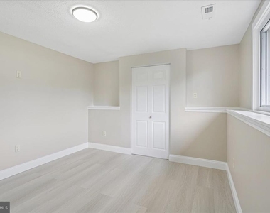 1315 Danberry Drive - Photo Thumbnail 19