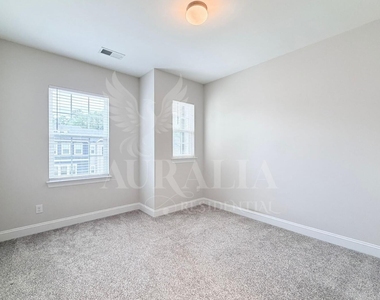 829 Amley Place - Photo Thumbnail 27