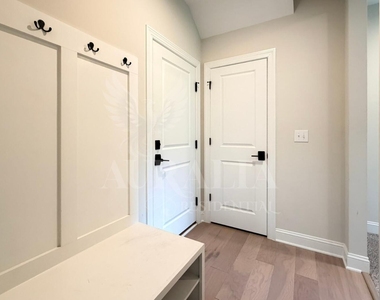 829 Amley Place - Photo Thumbnail 42
