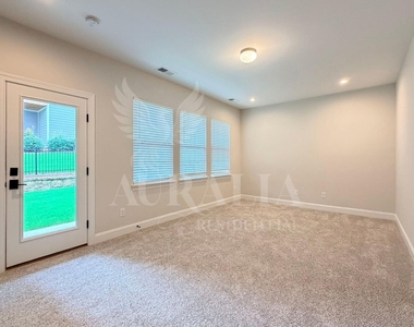 829 Amley Place - Photo Thumbnail 38