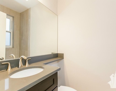 511 W. Belmont - Photo Thumbnail 7