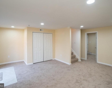 9962 Morristown Place - Photo Thumbnail 6