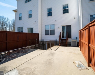 9962 Morristown Place - Photo Thumbnail 11
