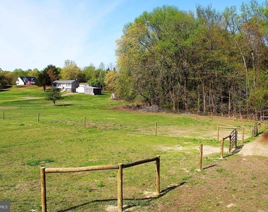 3730 Hunting Creek Road - Photo Thumbnail 24
