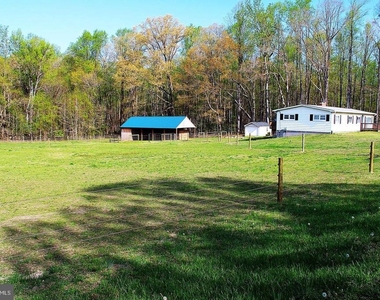 3730 Hunting Creek Road - Photo Thumbnail 23