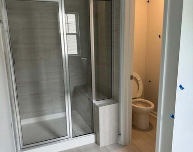 1056 Lily Loch Way - Photo Thumbnail 4