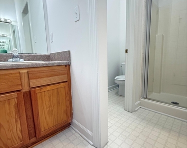 2701 Sterling Park Drive - Photo Thumbnail 24