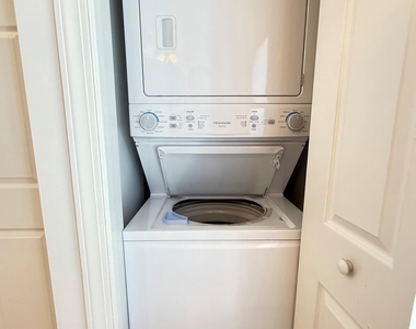 2701 Sterling Park Drive - Photo Thumbnail 23