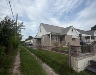 1901 Tolson Avenue - Photo Thumbnail 3