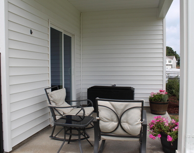 164 Ethel Lane - Photo Thumbnail 6