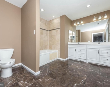 4021 Barrington Road - Photo Thumbnail 29