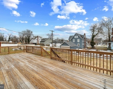 4021 Barrington Road - Photo Thumbnail 35