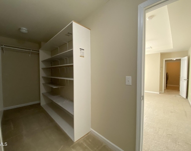 1065 Bender Ridge Drive - Photo Thumbnail 25