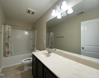 1065 Bender Ridge Drive - Photo Thumbnail 20