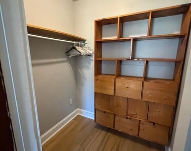 2753 Rayner Avenue - Photo Thumbnail 10