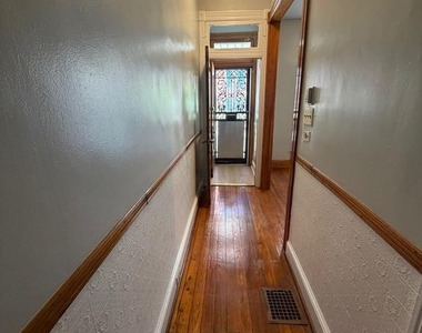 2753 Rayner Avenue - Photo Thumbnail 11
