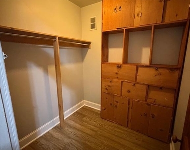 2753 Rayner Avenue - Photo Thumbnail 7