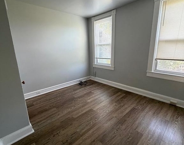2753 Rayner Avenue - Photo Thumbnail 2
