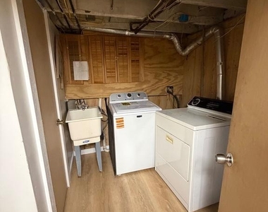 2753 Rayner Avenue - Photo Thumbnail 19