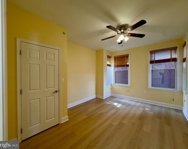 2210 N Charles Street - Photo Thumbnail 5