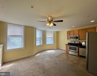 2210 N Charles Street - Photo Thumbnail 3