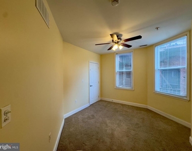 2210 N Charles Street - Photo Thumbnail 7
