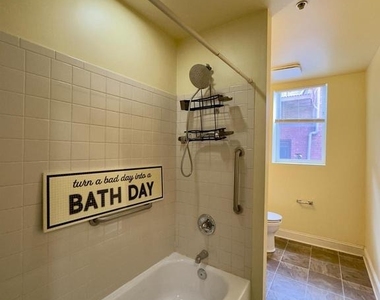 2210 N Charles Street - Photo Thumbnail 8