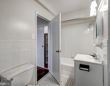 105 39th Street W - Photo Thumbnail 26