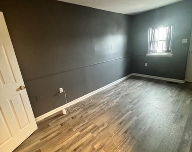 914 N Fulton Avenue - Photo Thumbnail 18