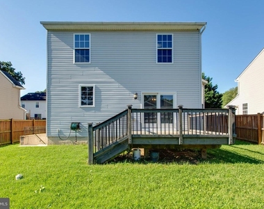 130 Pineview Avenue - Photo Thumbnail 41