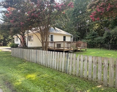 229 Maryland Avenue - Photo Thumbnail 2