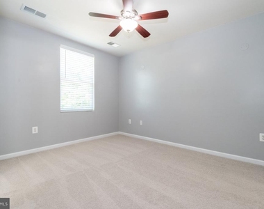 6810 Warfield Street - Photo Thumbnail 13