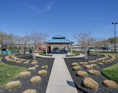6810 Warfield Street - Photo Thumbnail 45