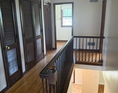 2412 Manet Road - Photo Thumbnail 4