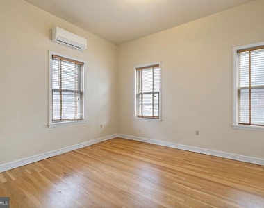 1401 Delaware Avenue - Photo Thumbnail 10